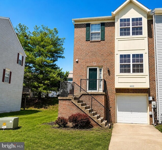 Building Photo - 16312 Elkhorn Ln