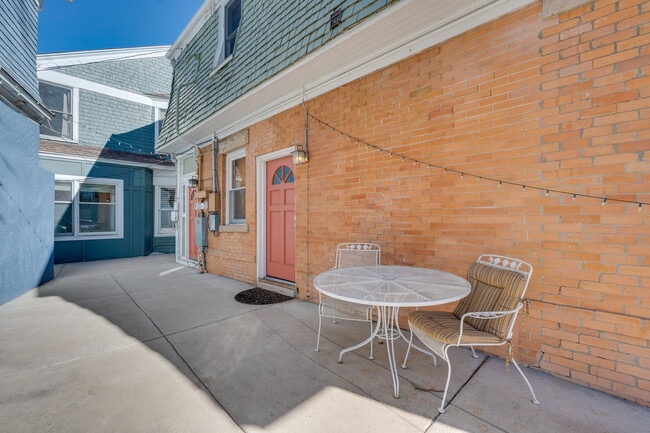Photo - 2503 Broadway-SI ID1546185P Unit SI ID1546185P