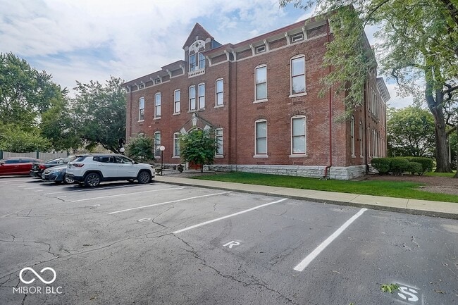 Photo - 714 Buchanan St Unit 18