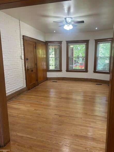 Photo - 4766 Commonwealth St Unit 1N