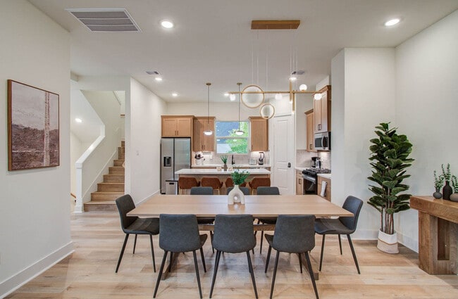 Photo - 3311 Daphne St Unit ID1255369P