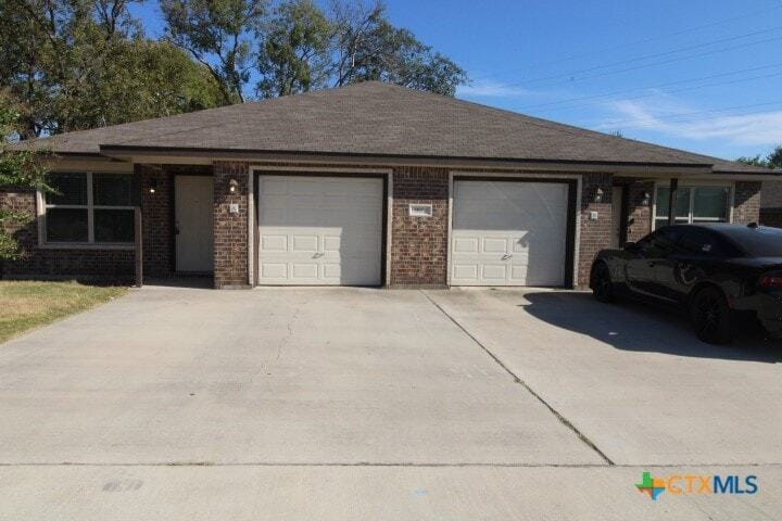 Photo - 911 Brookview Dr Unit B