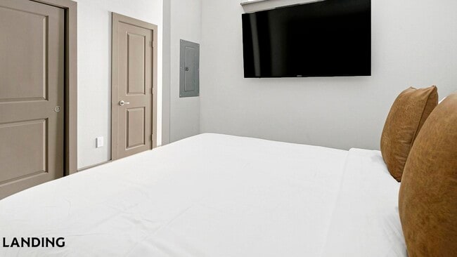 Photo - 155 Birdsall St Unit 142