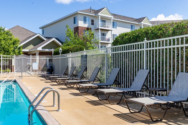 Inviting outdoor pool area - Avana Maple Grove