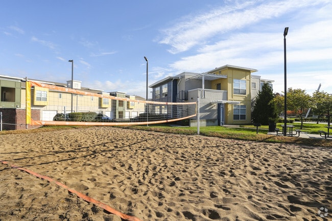 Building Photo - CityView