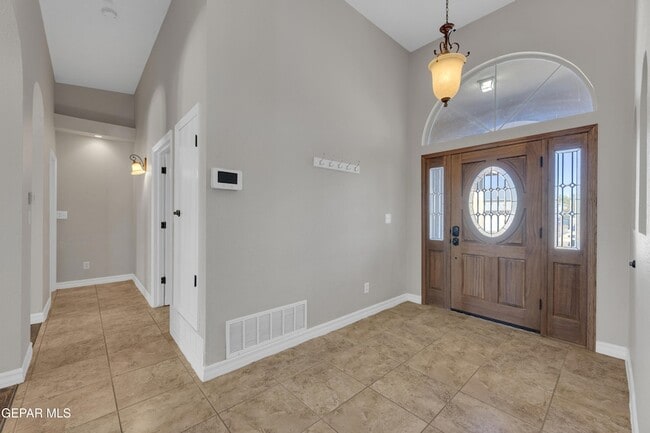 Photo - 232 Ave Mirador