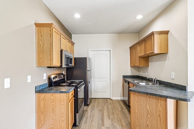 Photo - Glenmary Village Apartments