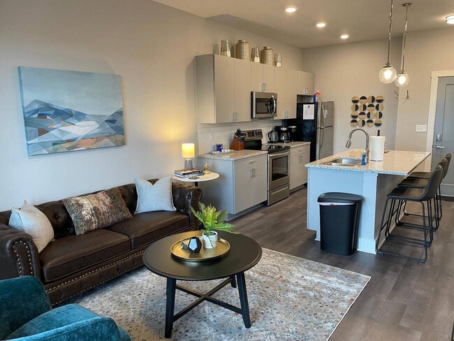 Photo - 2875 Olentangy River Rd Unit ID1257789P