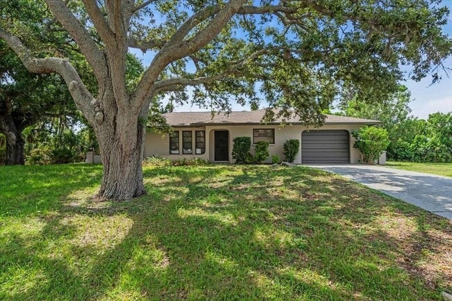 Building Photo - 331 Burke Rd