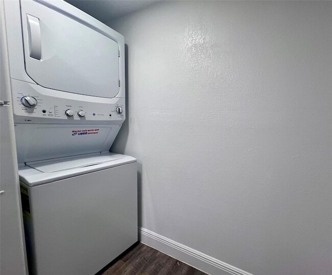 Photo - 7707 NW 7th St Unit 2-615