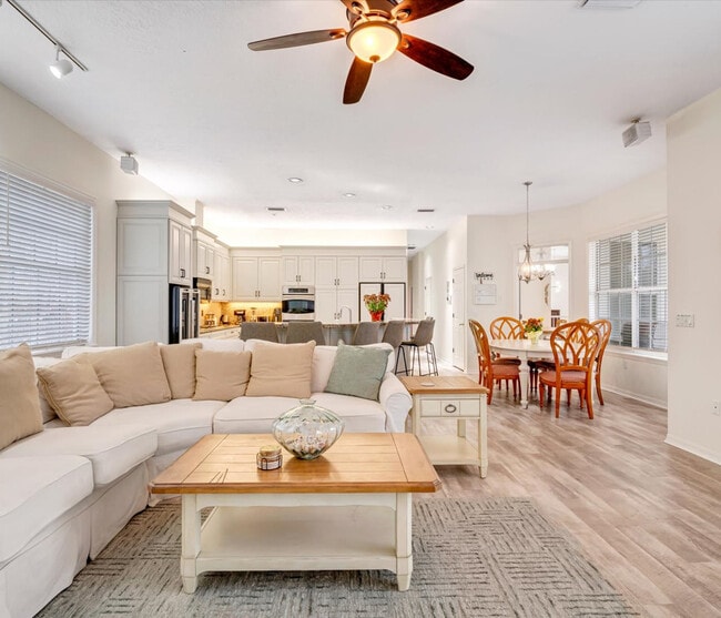 Building Photo - 1200 Tree Bay Ln Unit SI ID1578364P
