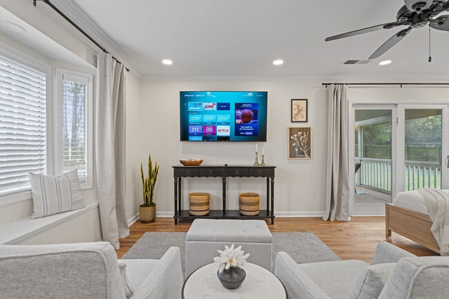 Building Photo - 277 Milam Bridge Rd SW Unit ID1234840P