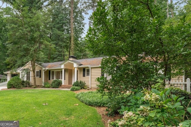 Photo - 2986 Mornington Dr NW