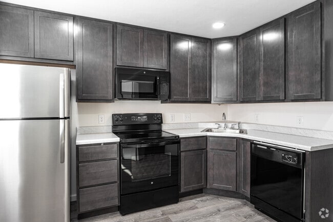 2BR, 1BA - 850 SF - The Anchor Apartments