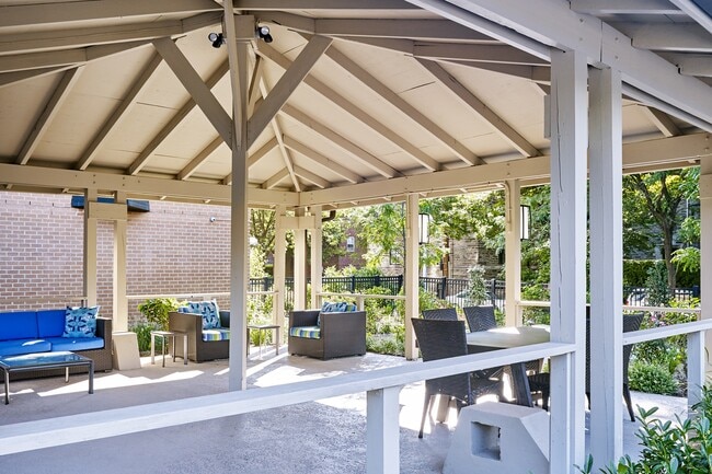 Photo - Hill House at Chestnut Hill