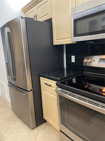 Photo - 1200 Hibiscus Ave Unit 303