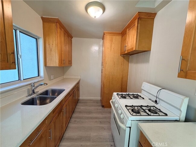 Photo - 15247 Acre St