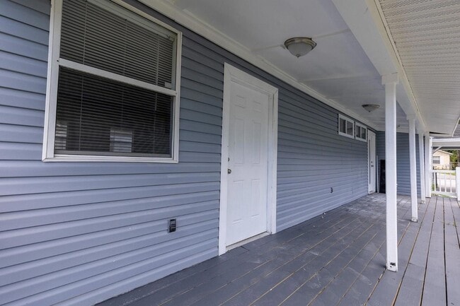 Photo - 6906 N Lynn Ave