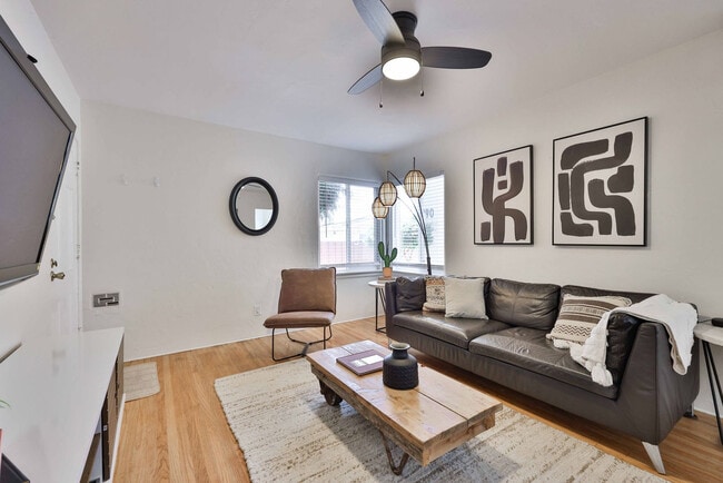 Photo - 4788 W Mountain View Dr Unit ID1281022P