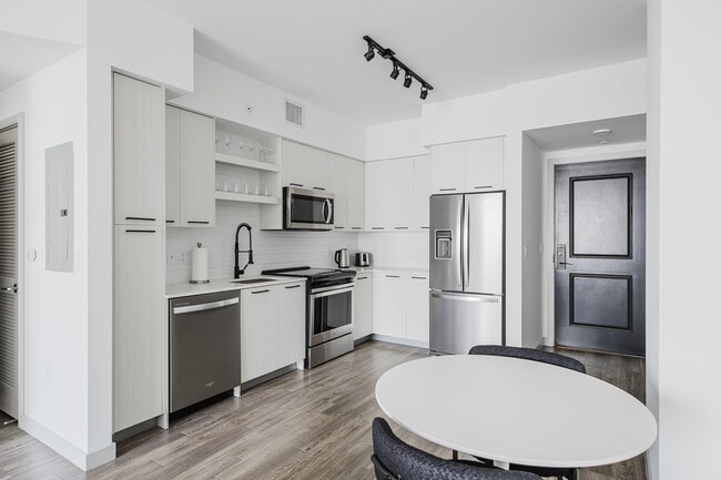 Photo - 221 SW 12th St Unit FL5-ID136