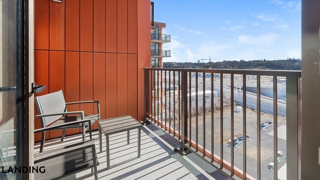 Photo - 632 Howard Rd SE Unit 1042