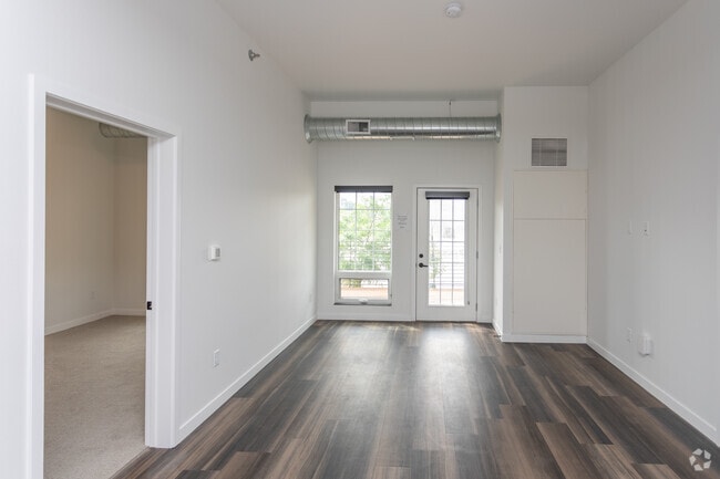 2BR, 2BA, Edward - 1,019 – 1,048SF - The Landing at 1001 NP