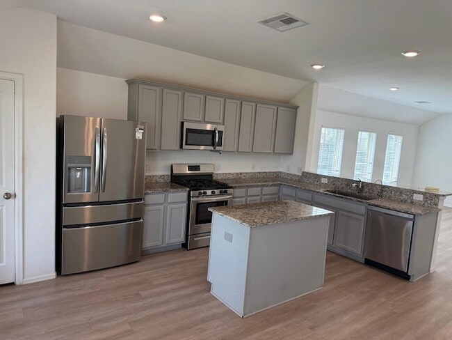 Photo - 5335 Winding Strm Dr