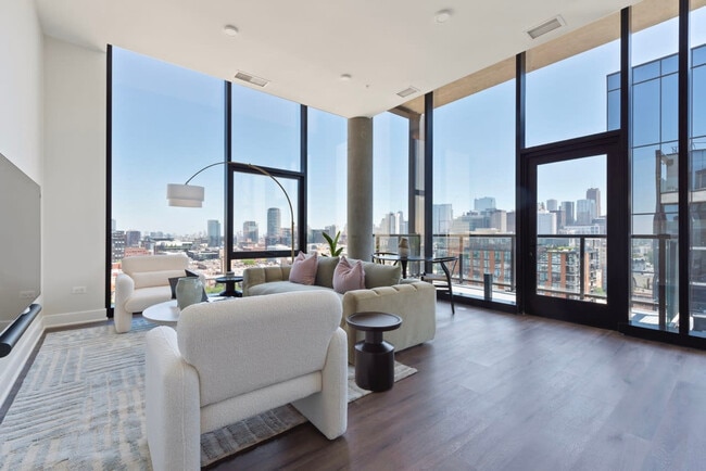 Photo - 1125 W Van Buren St Unit ID1029656P