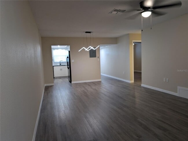 Photo - 5870 38th Ave N