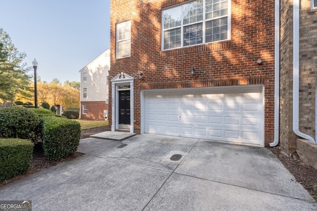 Photo - 4674 Creekside Villas Way