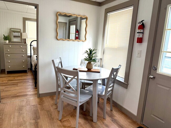 Photo - 2 Island Path Unit ID1312383P