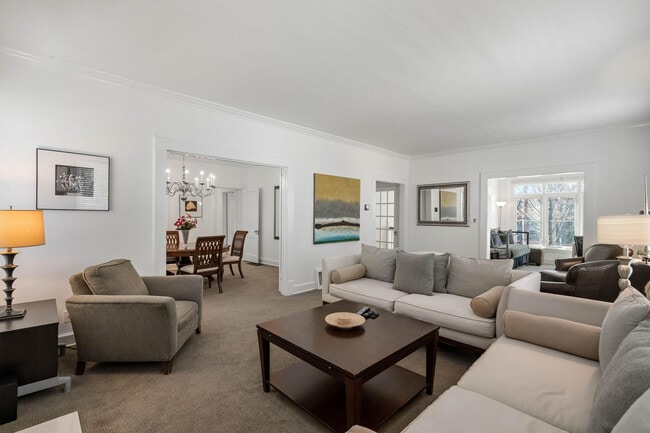 Photo - 44 25th St NW Unit ID1226659P