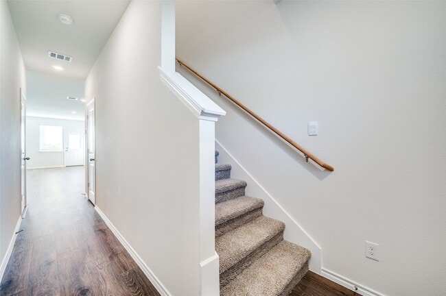 Photo - 6218 Holly Spg Rd