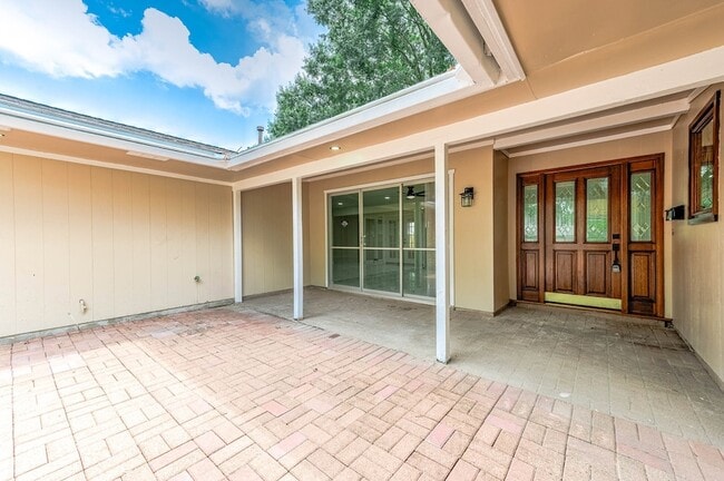 Photo - 1610 Richvale Ln