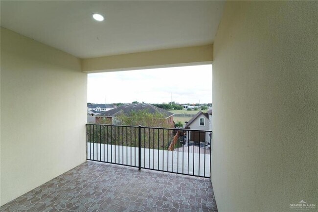 Photo - 3302 S Sugar Rd Unit B