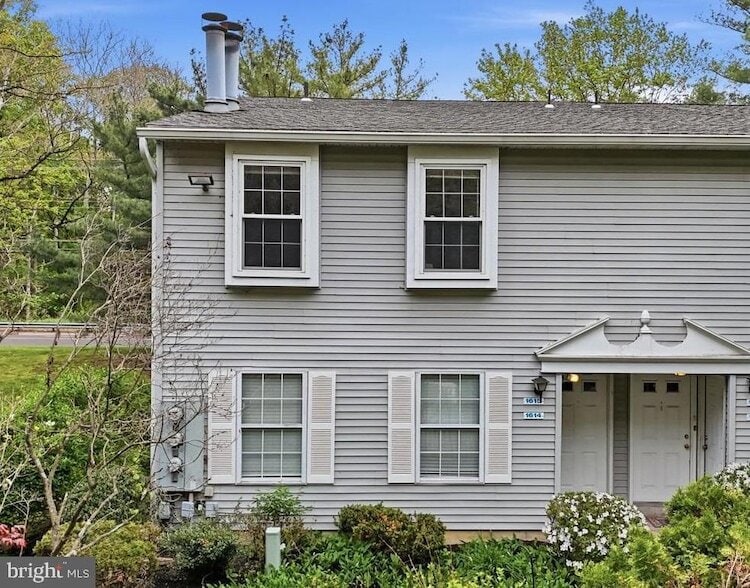 Photo - 1614 Huntingdon Mews