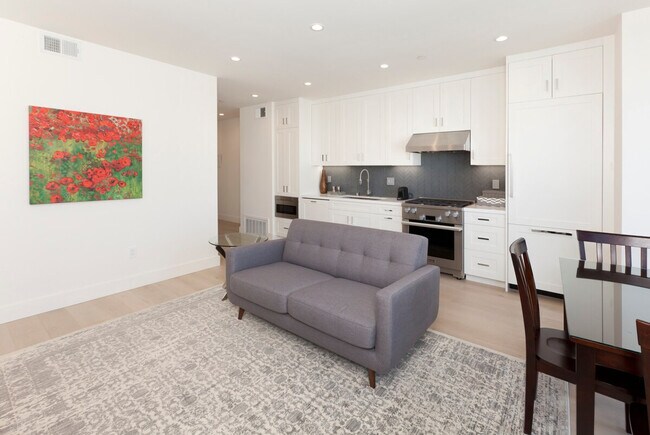 Photo - 134B Lexington St Unit ID1026500P