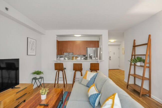 Photo - 120 W 21st St Unit SI FL5-ID404175P