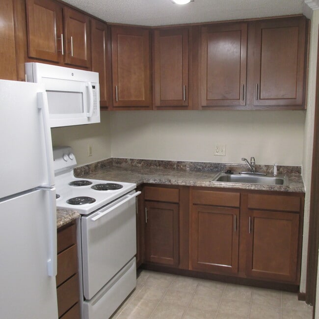 Photo - Montrose Square