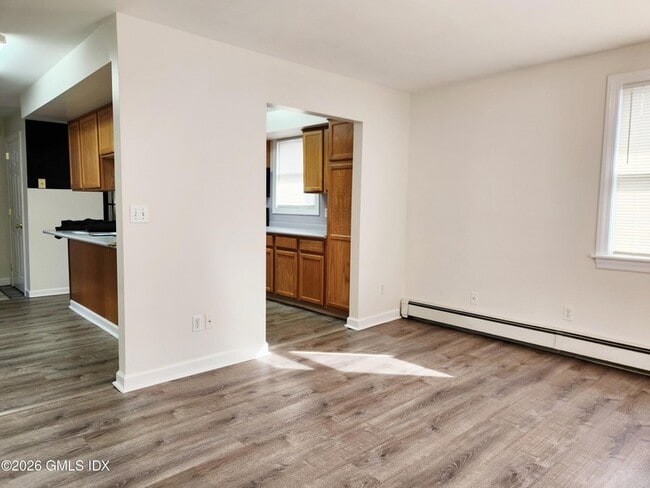 Photo - 77 Valley Rd Unit 2