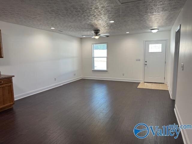 Photo - 23410 Miss Leslie Wy