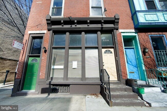 Photo - 443 Fairmount Ave