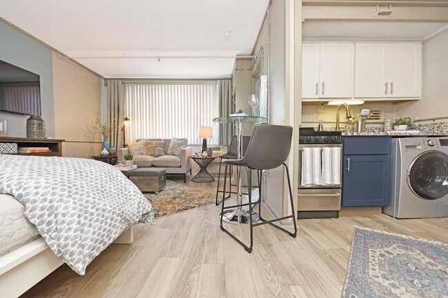 Photo - The Flats at Jackson Square Discover Our Studio, 1, & 2-Bedroom Flats and Lofts in Oak Ridge, TN