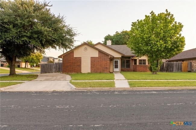 Building Photo - 4916 Glass Mountain Dr