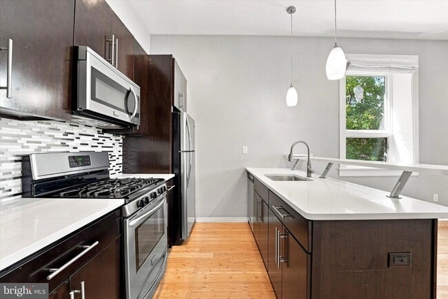 Photo - 655 59 N 16th Street Unit 1 Unit 1