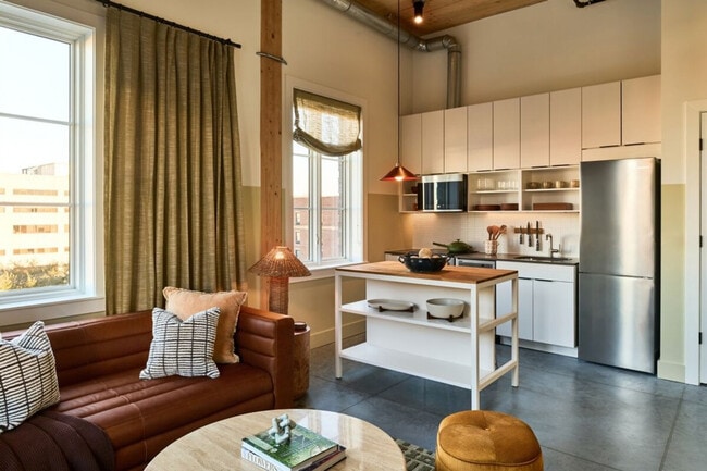 Photo - 711 Ann St Unit ID1321206P