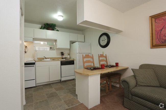 Photo - Sunset Vista Apartments