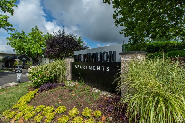 Building Photo - Pavilion