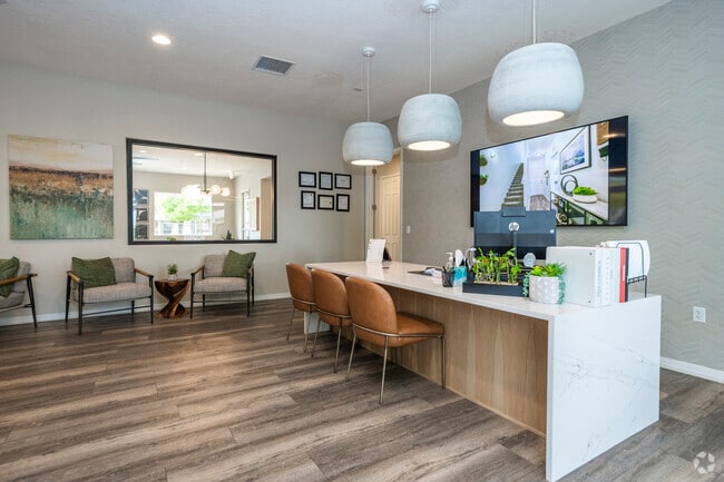 Interior Photo - Cantata at the Trails