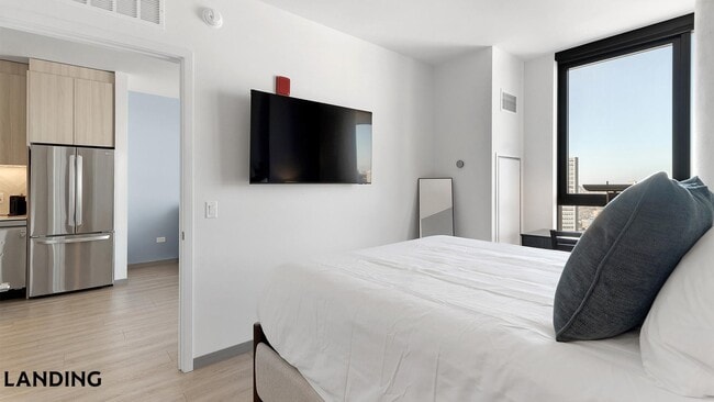 Photo - 513 S Damen Ave Unit 1312